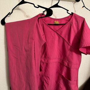 WonderWink Women's Scrub Set
